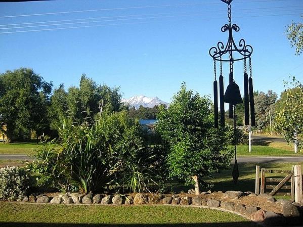 אוהקונה The Ski House On Miharo - Rangataua Holiday Home מראה חיצוני תמונה